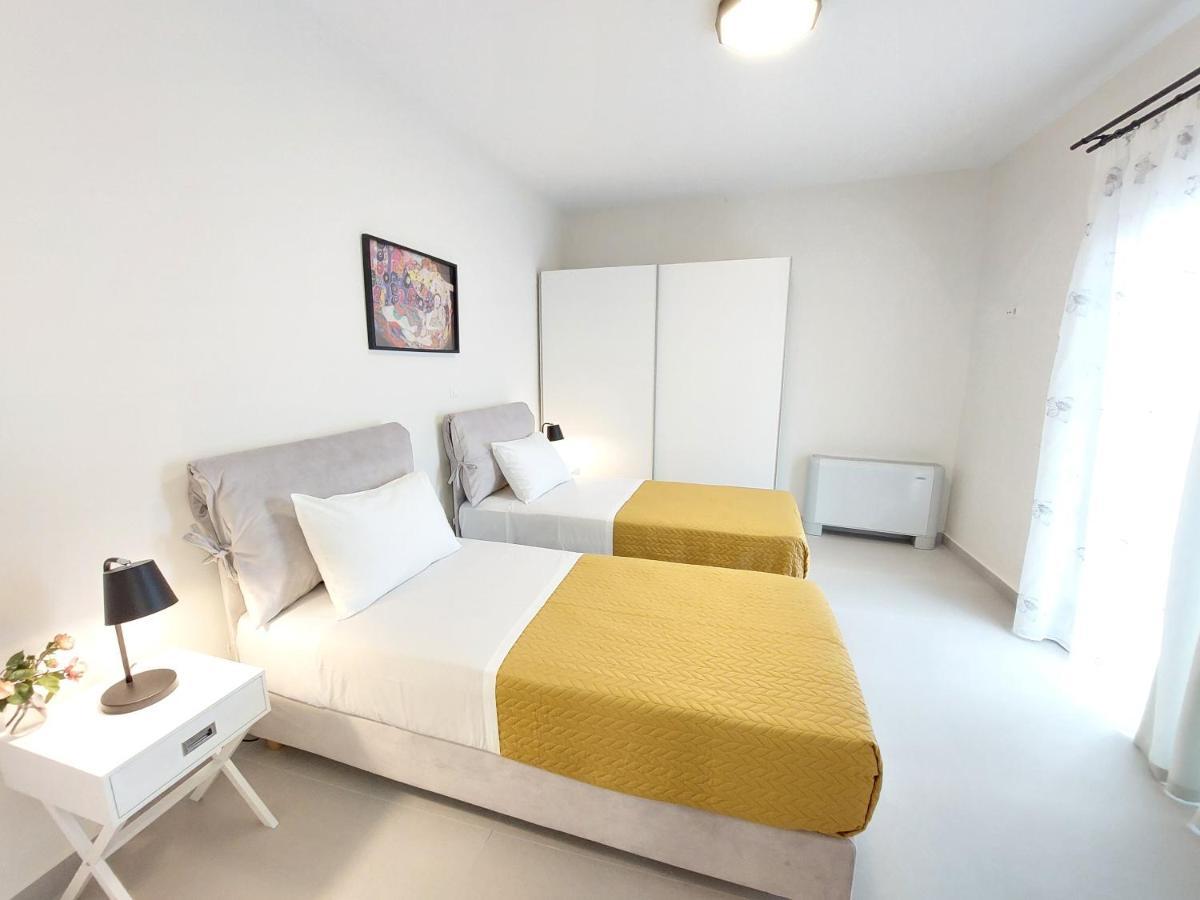 Kontis Apts Apartamento Pelekas Exterior foto