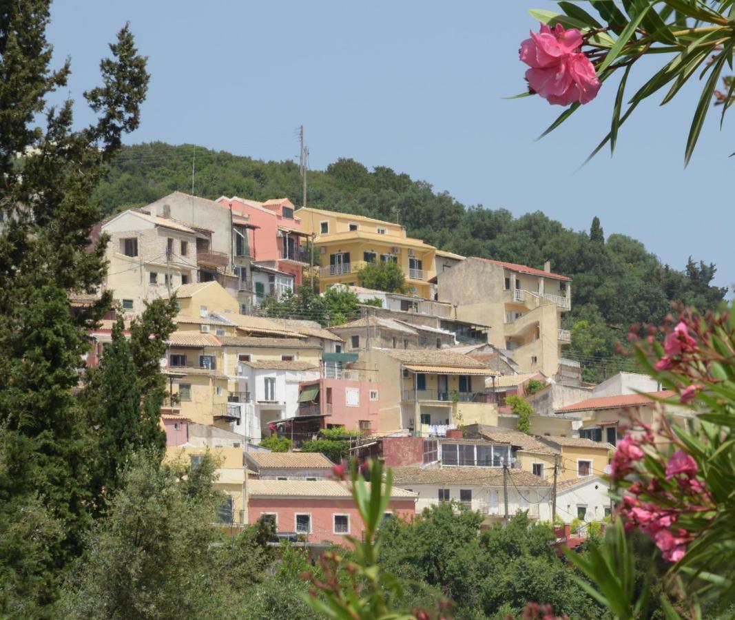 Kontis Apts Apartamento Pelekas Exterior foto