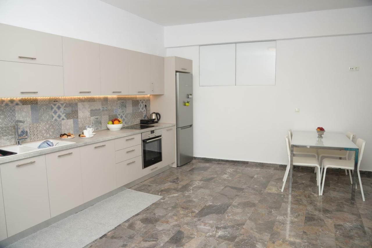 Kontis Apts Apartamento Pelekas Exterior foto